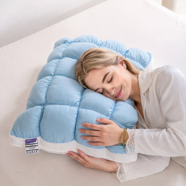 Cloud Flower Soft Pillow – 50 × 66 cm
