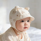 Chapeau bébé en coton à oursons et petit bord