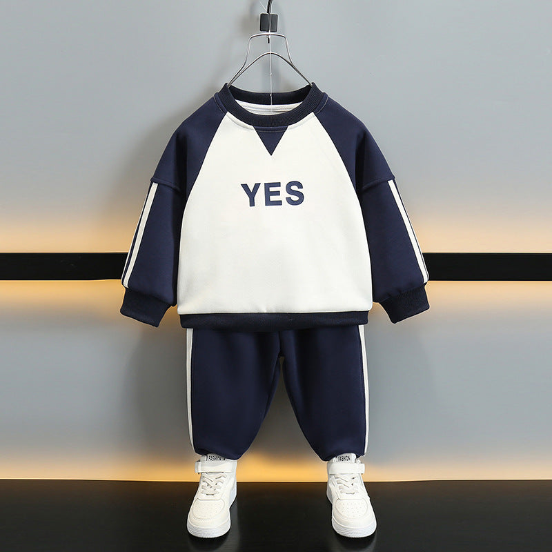 Boys' sweatshirt and trousers set in Navy Blue and Burgundy