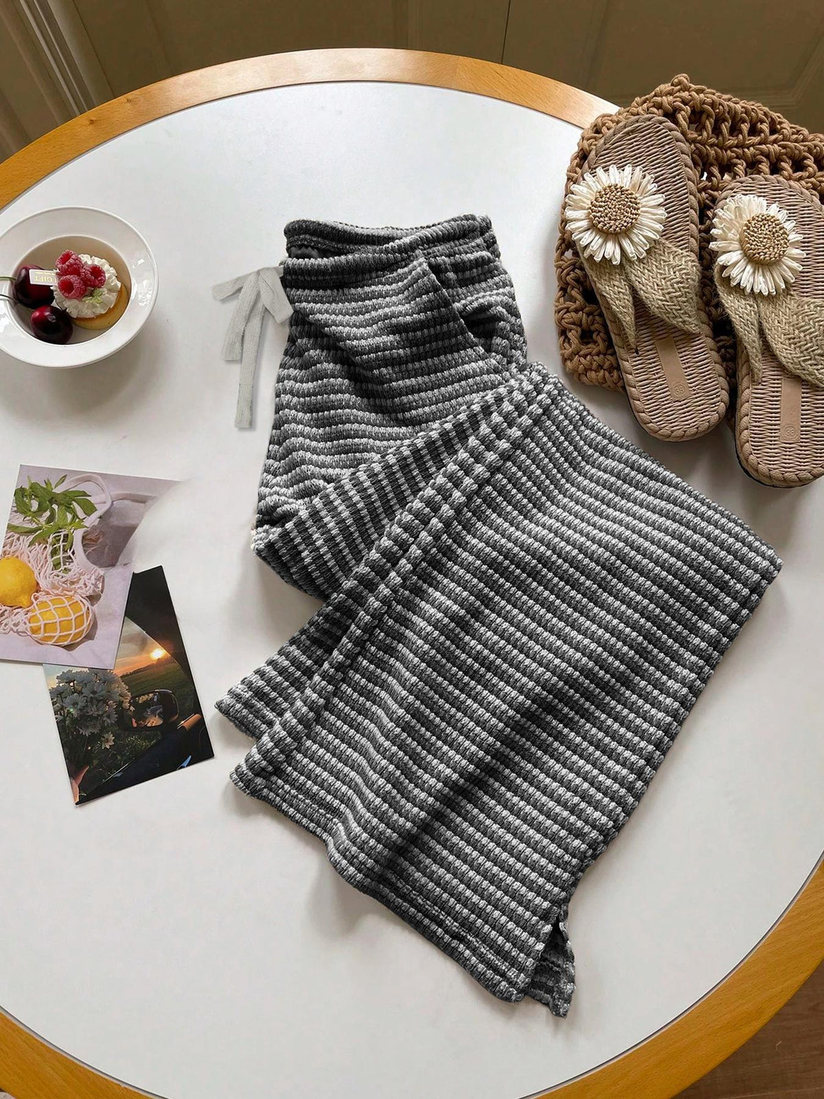 Women's Striped Drawstring Trousers with Pockets